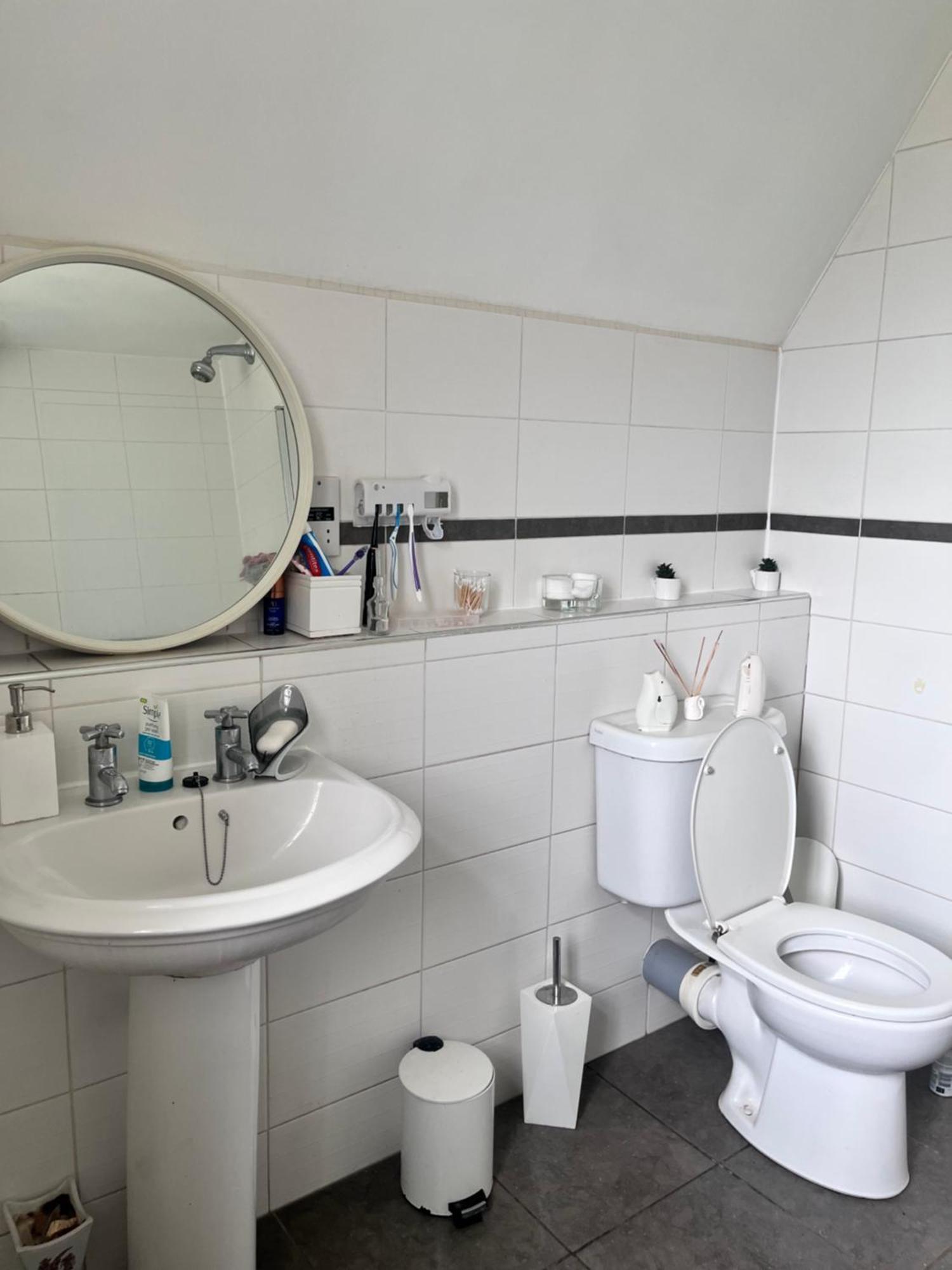Private Room In Charming Detached House In Newington Edinburgh Exterior photo